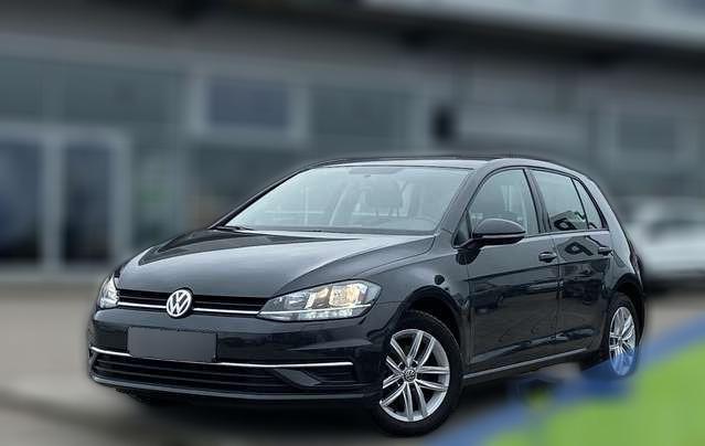 Volkswagen Golf 1.6 TDI NAVI+SHZ+PDC+BLUETOOTH+ACC