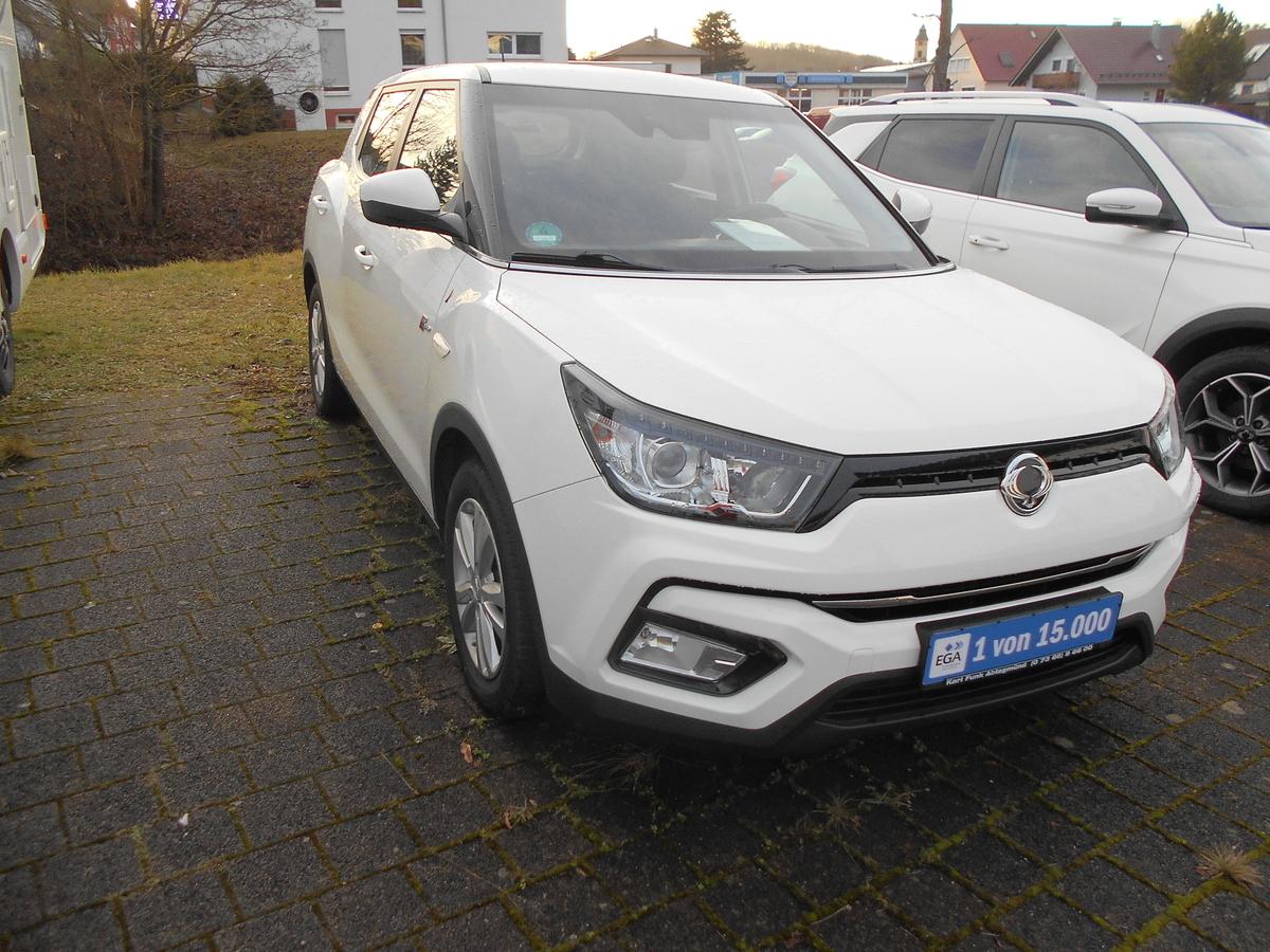 Ssangyong Tivoli Quartz 1.6 P, 6AT 4WD