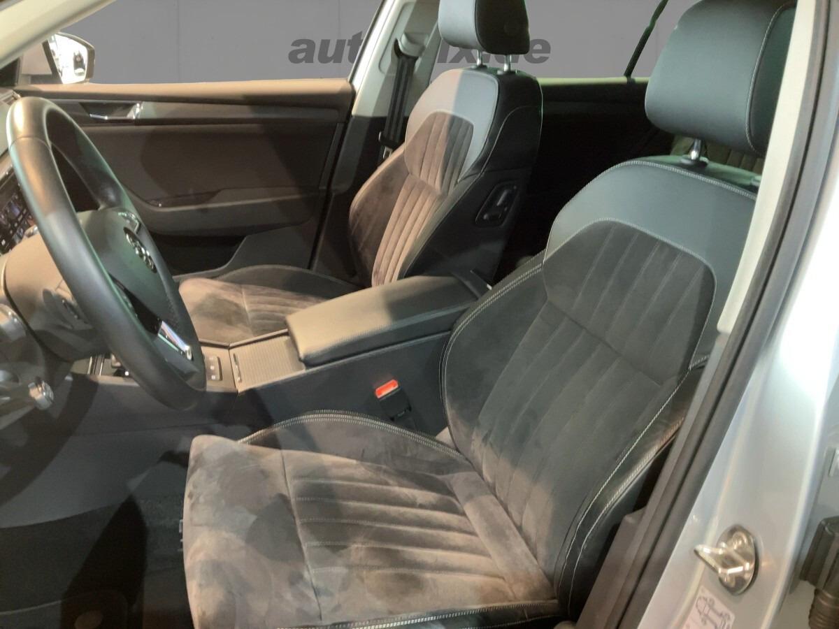 Skoda Superb ,Navi,ACC,AUTOM.,Kamera,SHZ,LED,
